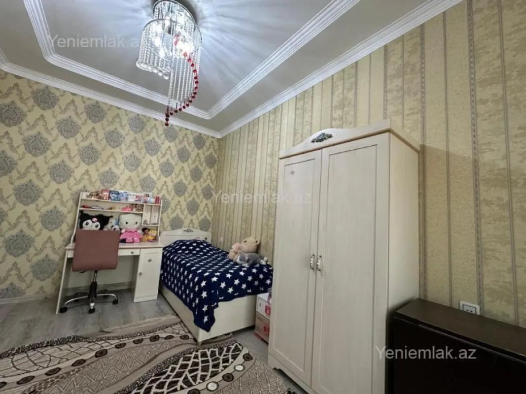 Satılır 4 otaqlı həyət evi 160 m²