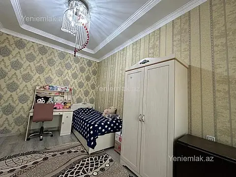Satılır 4 otaqlı həyət evi 160 m²