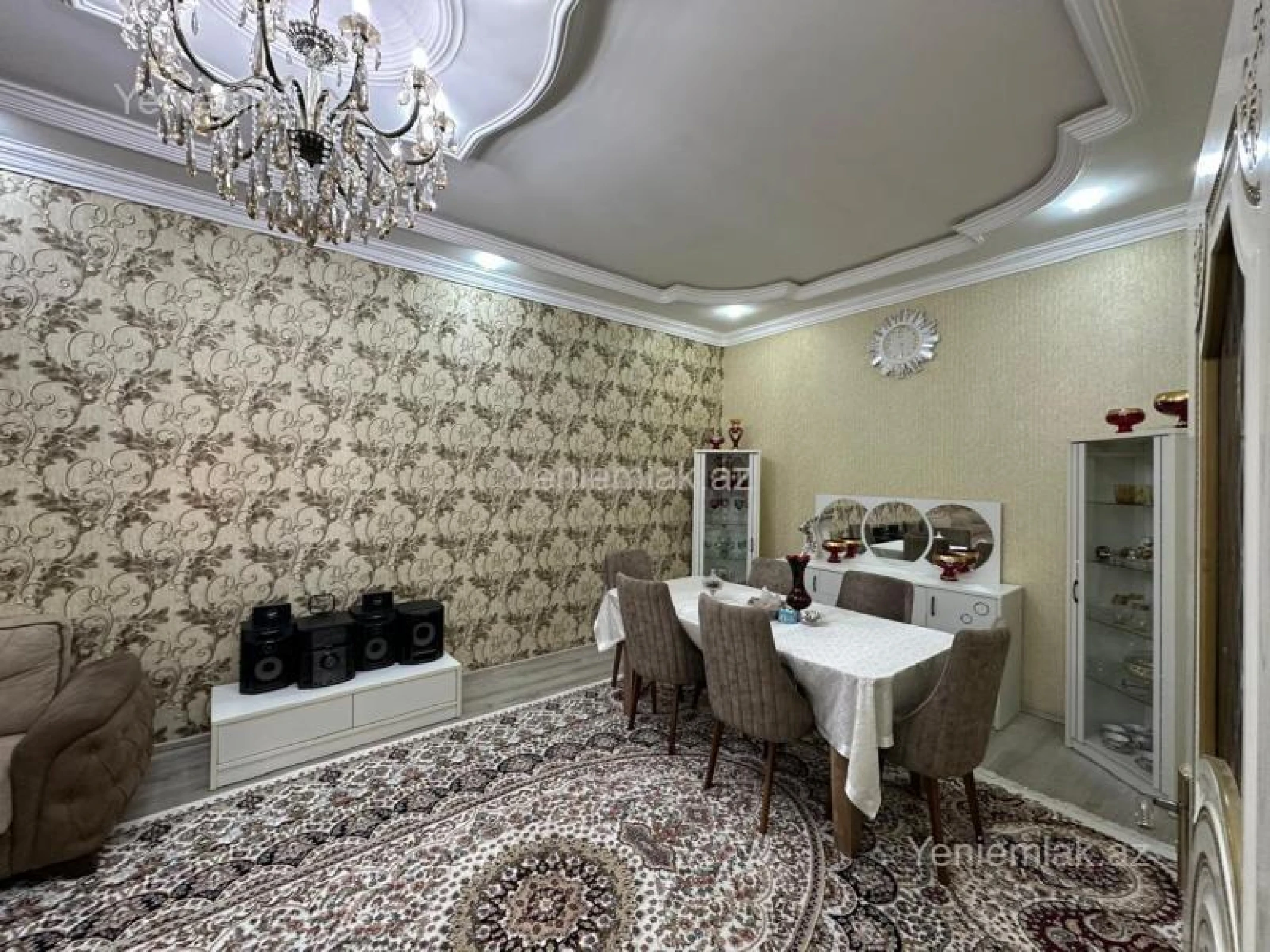 Satılır 4 otaqlı həyət evi 160 m²
