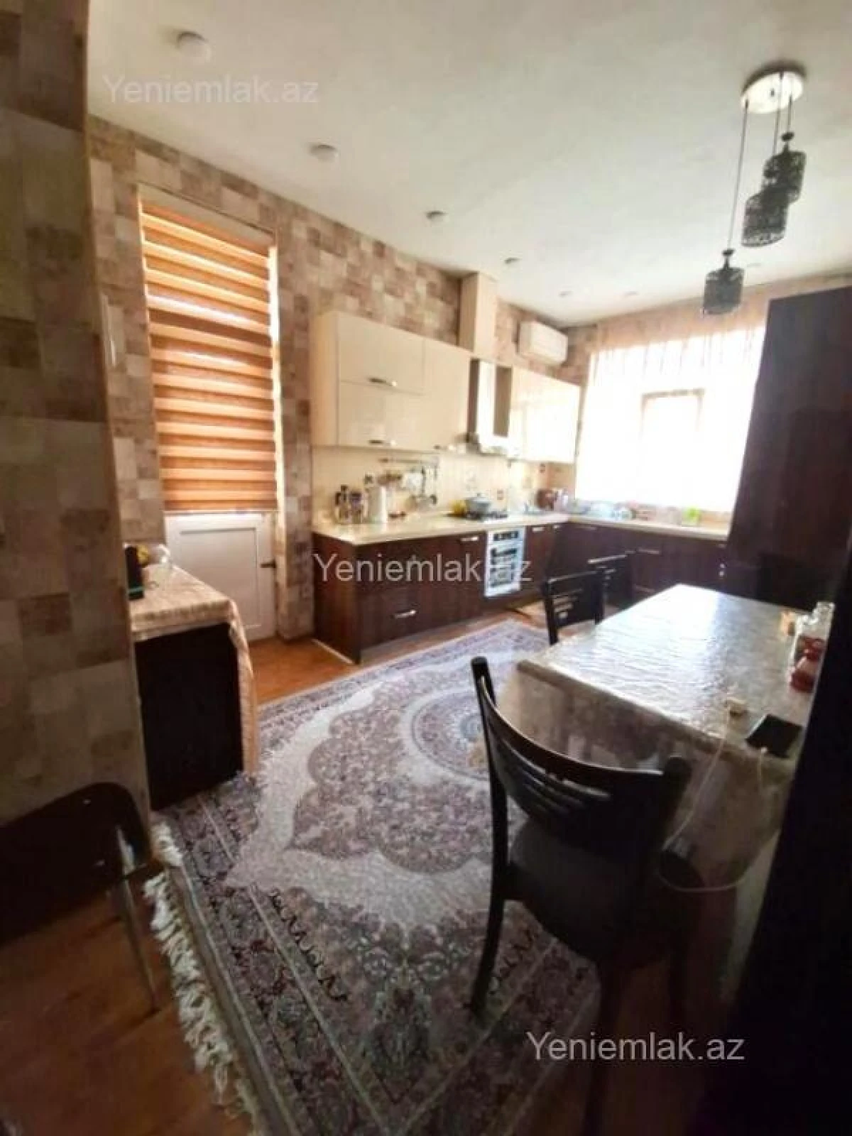 Satılır 3 otaqlı yeni tikili 125 m²