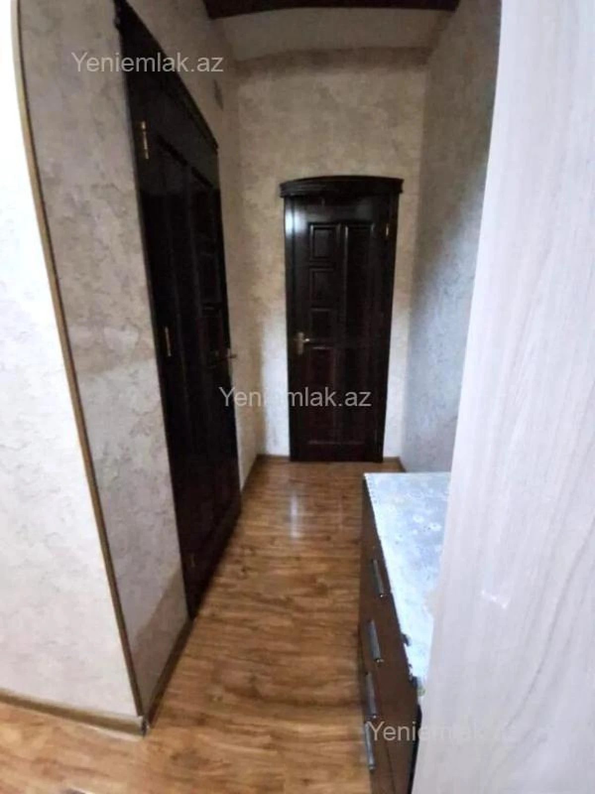 Satılır 3 otaqlı yeni tikili 125 m²