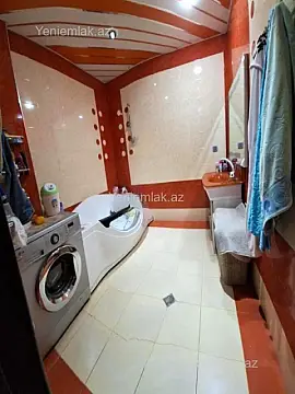 Satılır 3 otaqlı yeni tikili 125 m²