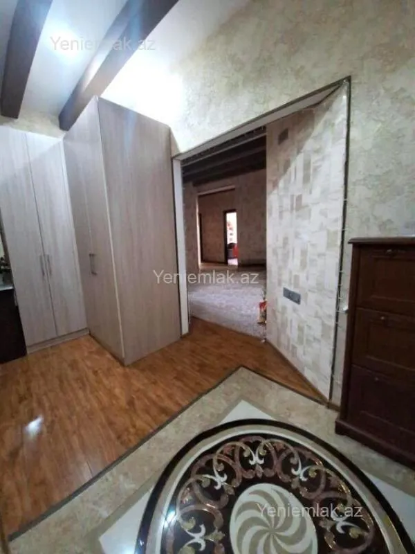 Satılır 3 otaqlı yeni tikili 125 m²