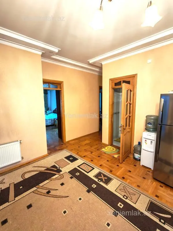 Satılır 4 otaqlı yeni tikili 165 m²