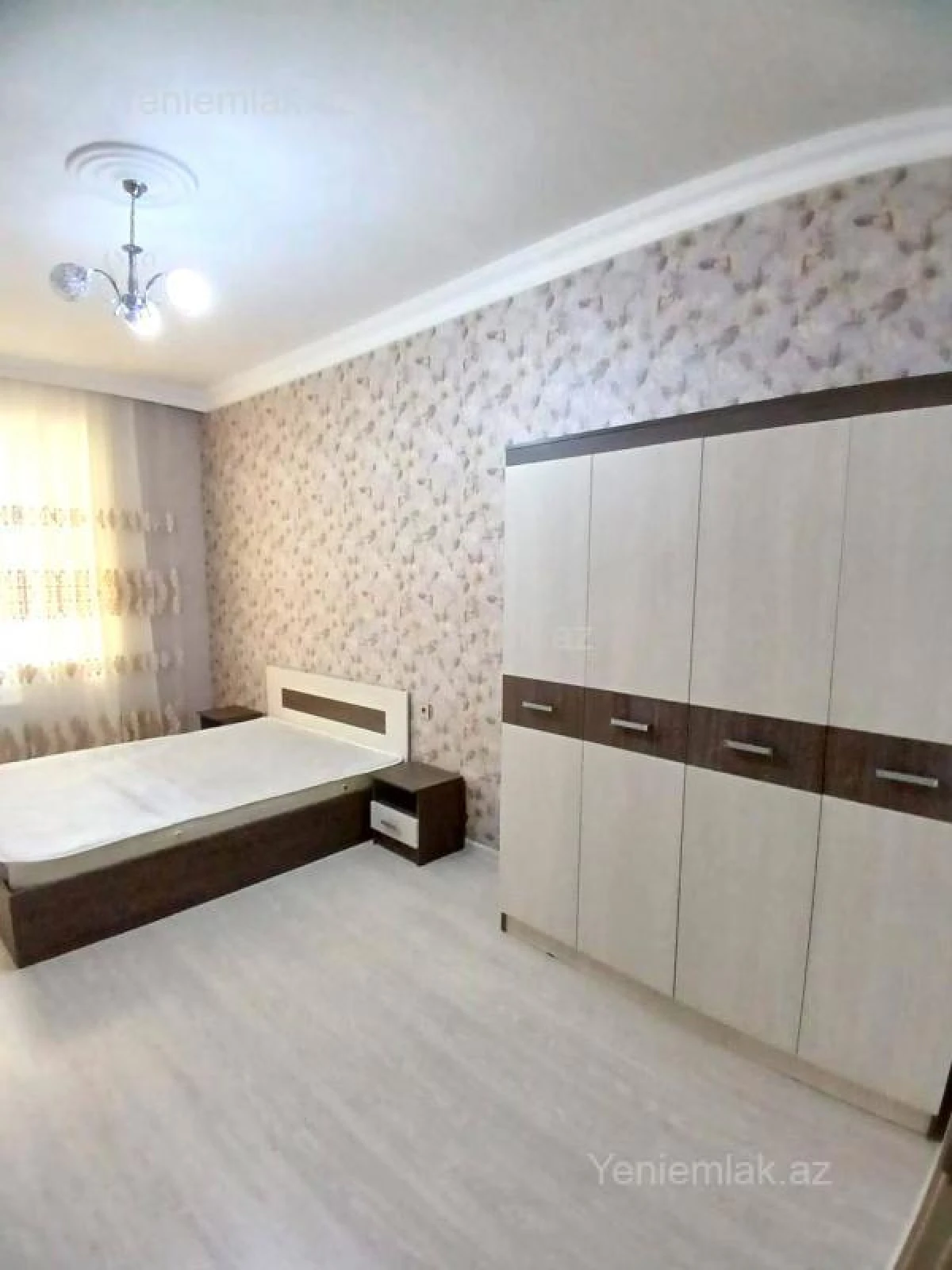 Satılır 3 otaqlı yeni tikili 85 m²