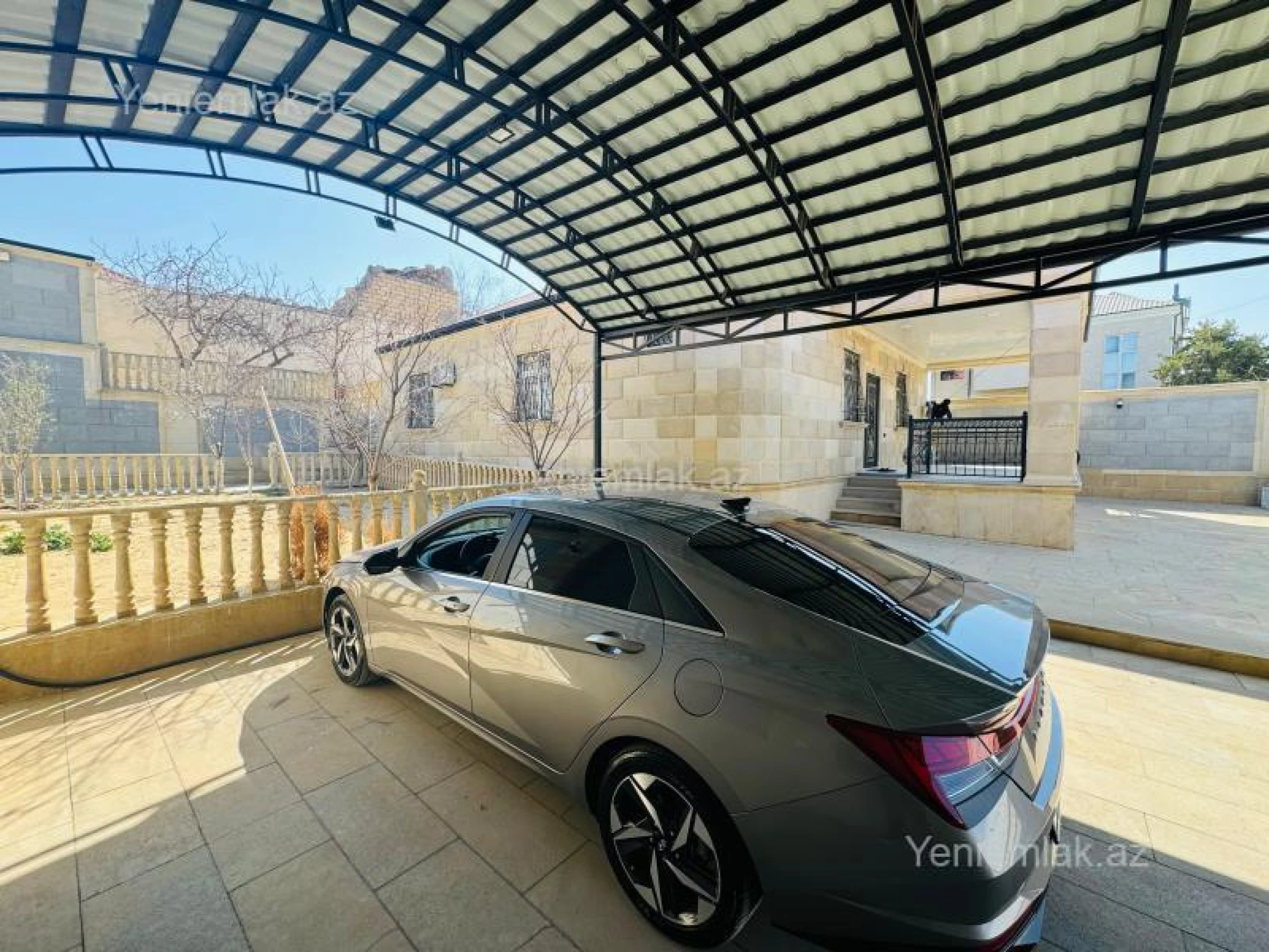 Satılır 4 otaqlı həyət evi 180 m²