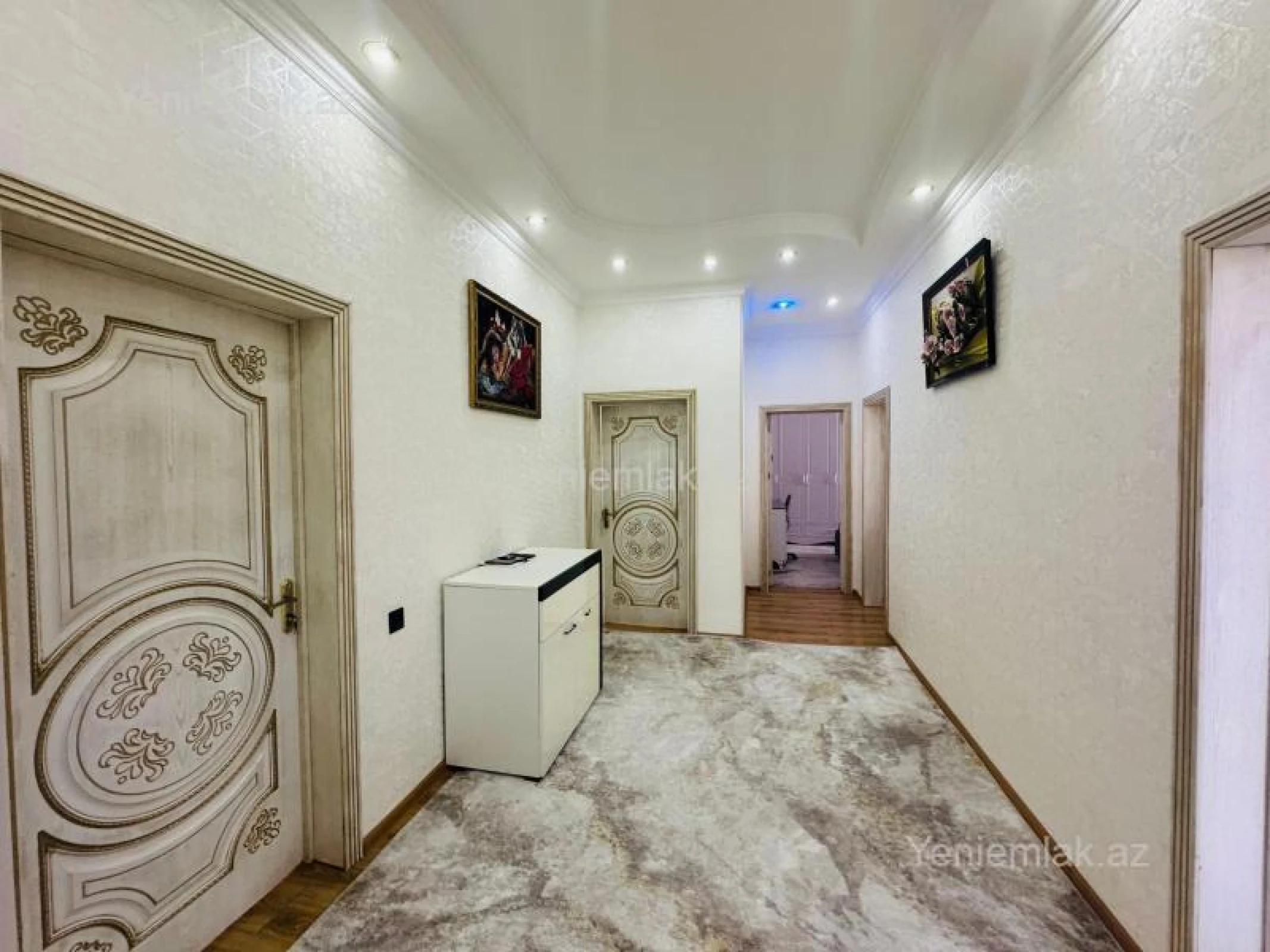Satılır 4 otaqlı həyət evi 180 m²