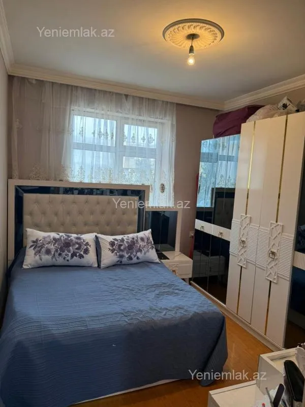 Satılır 3 otaqlı köhnə tikili 64 m²