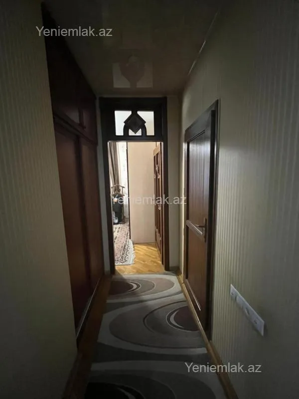 Satılır 3 otaqlı yeni tikili 90 m²