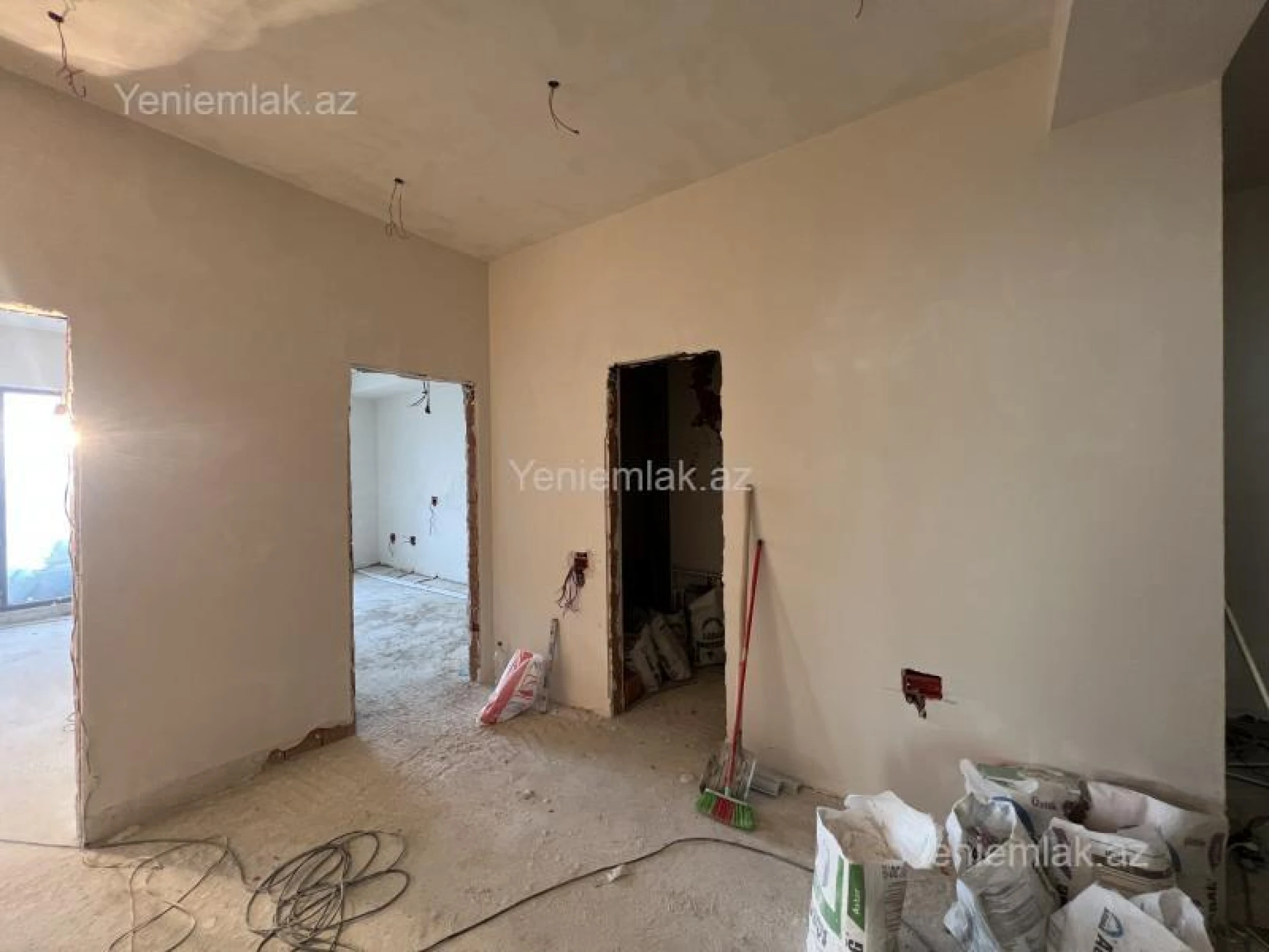 Satılır 3 otaqlı yeni tikili 165 m²