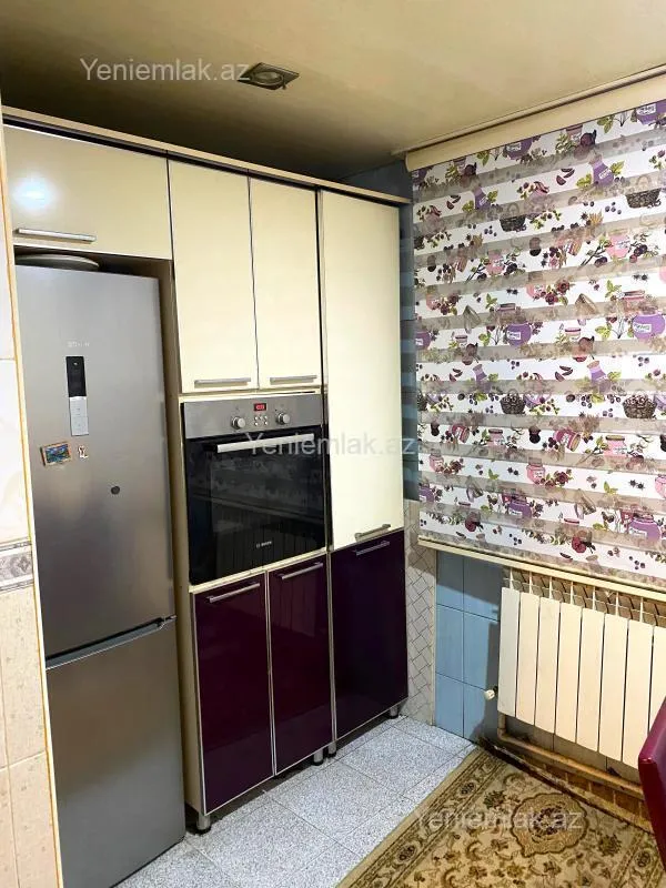 Satılır 3 otaqlı köhnə tikili 68 m²