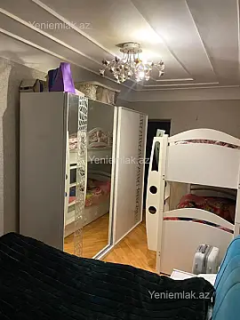 Satılır 3 otaqlı köhnə tikili 68 m²