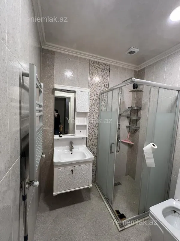 Satılır 2 otaqlı yeni tikili 62 m²