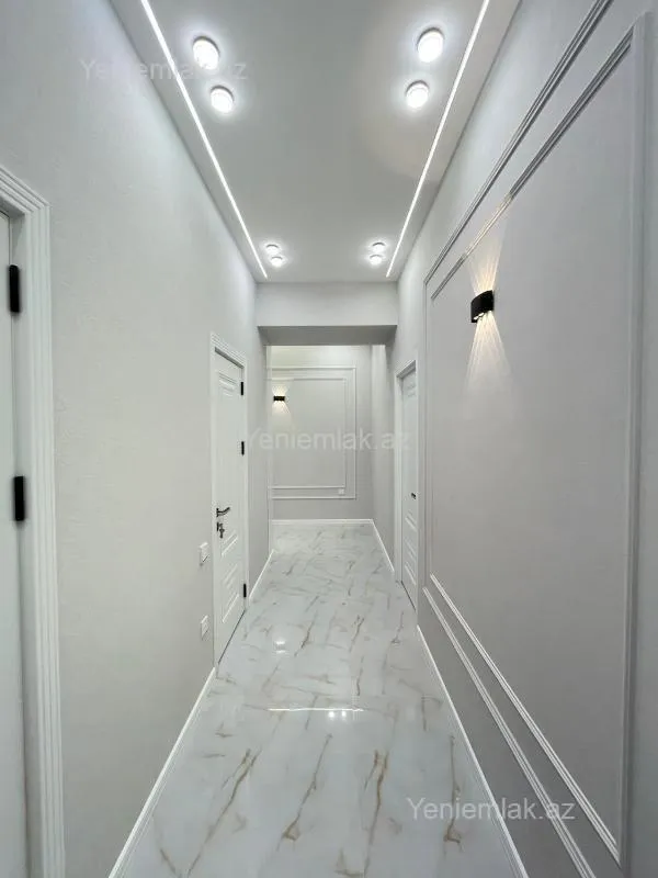 Satılır 2 otaqlı yeni tikili 75 m²