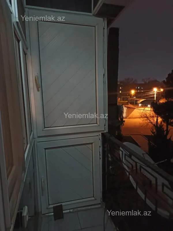 Satılır 3 otaqlı köhnə tikili 72 m²