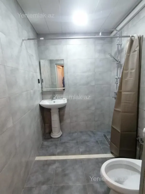 Satılır 3 otaqlı köhnə tikili 65 m²