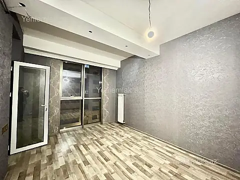 Satılır 2 otaqlı yeni tikili 74 m²