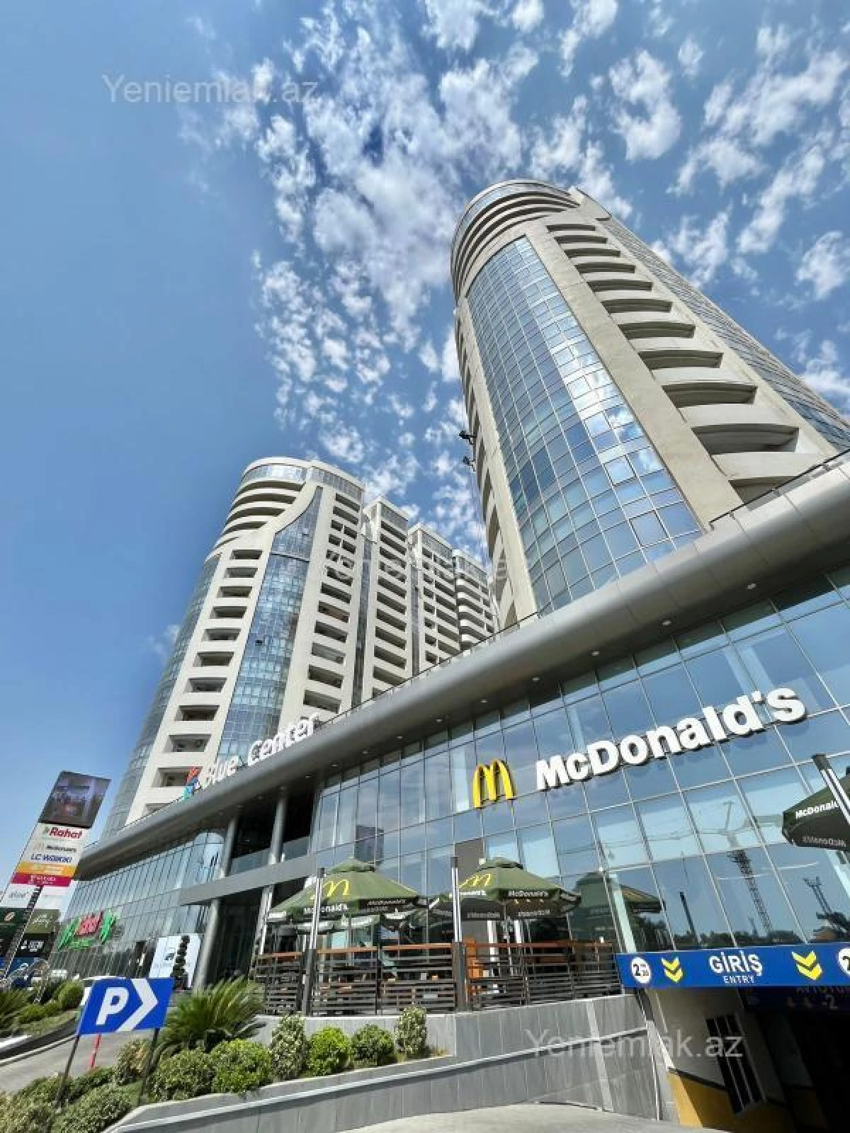 Satılır 2 otaqlı yeni tikili 74 m²