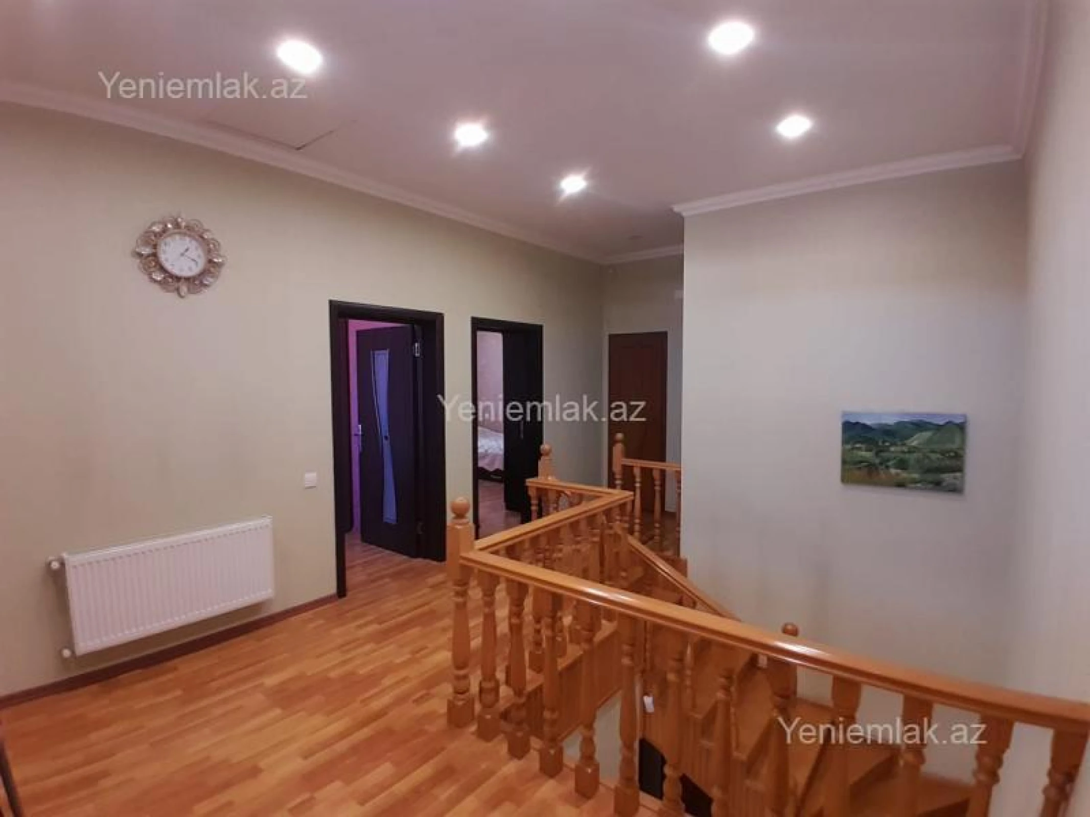 Satılır 6 otaqlı həyət evi 220 m²