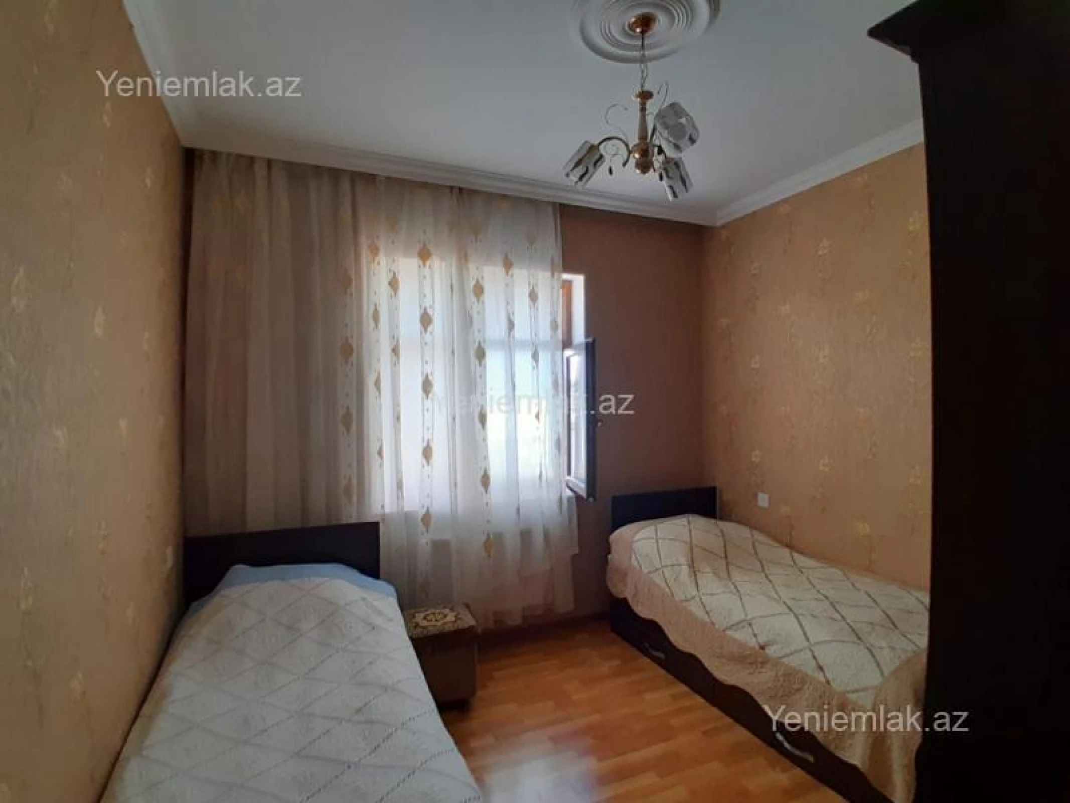 Satılır 6 otaqlı həyət evi 220 m²
