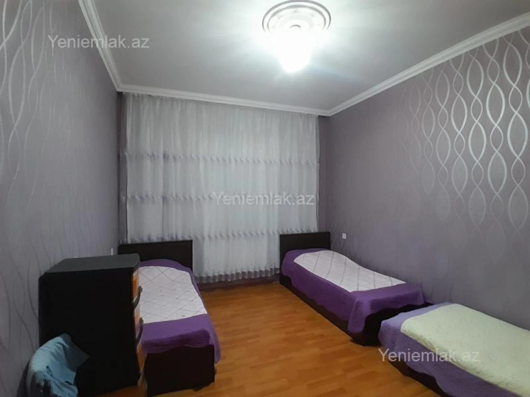 Satılır 6 otaqlı həyət evi 220 m²