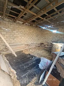 Satılır 8 otaqlı həyət evi 260 m²