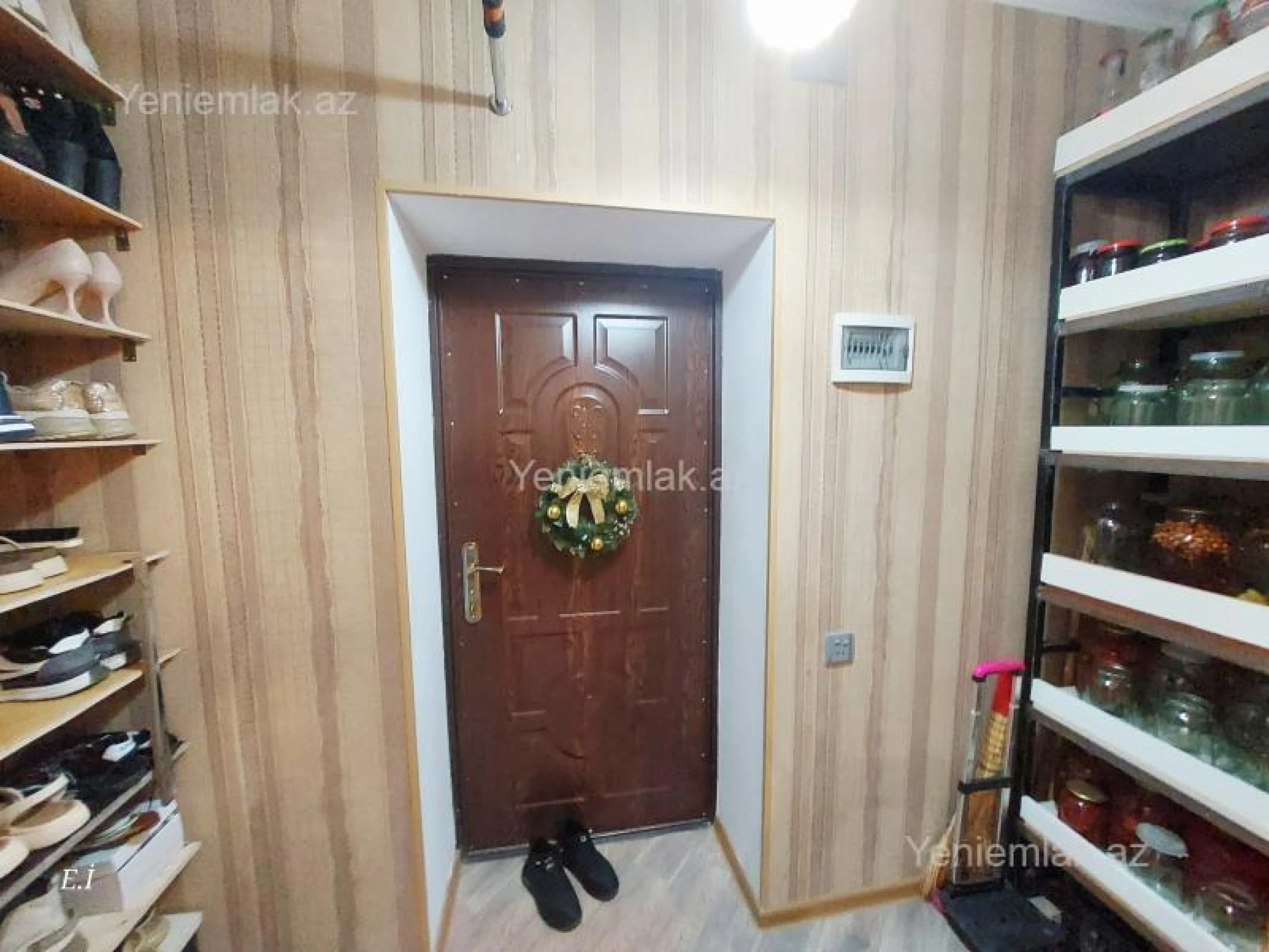 Satılır 4 otaqlı köhnə tikili 88 m²