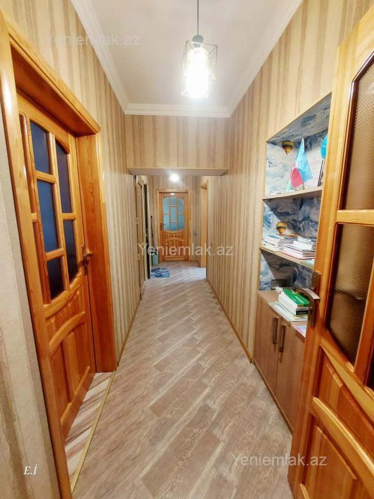 Satılır 4 otaqlı köhnə tikili 88 m²