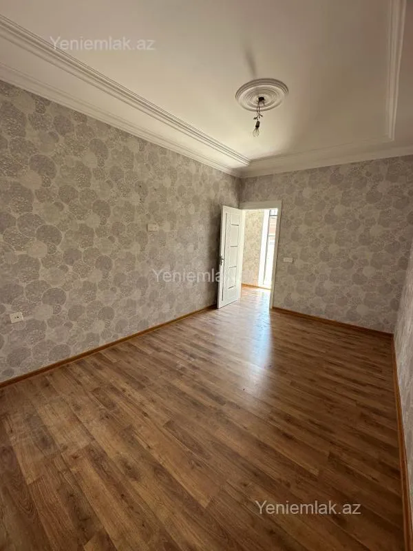 Satılır 2 otaqlı həyət evi 50 m²