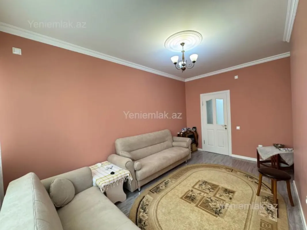 Satılır 4 otaqlı yeni tikili 160 m²