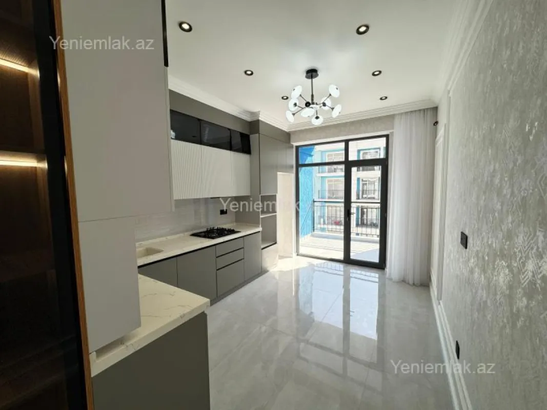 Satılır 2 otaqlı yeni tikili 102 m²