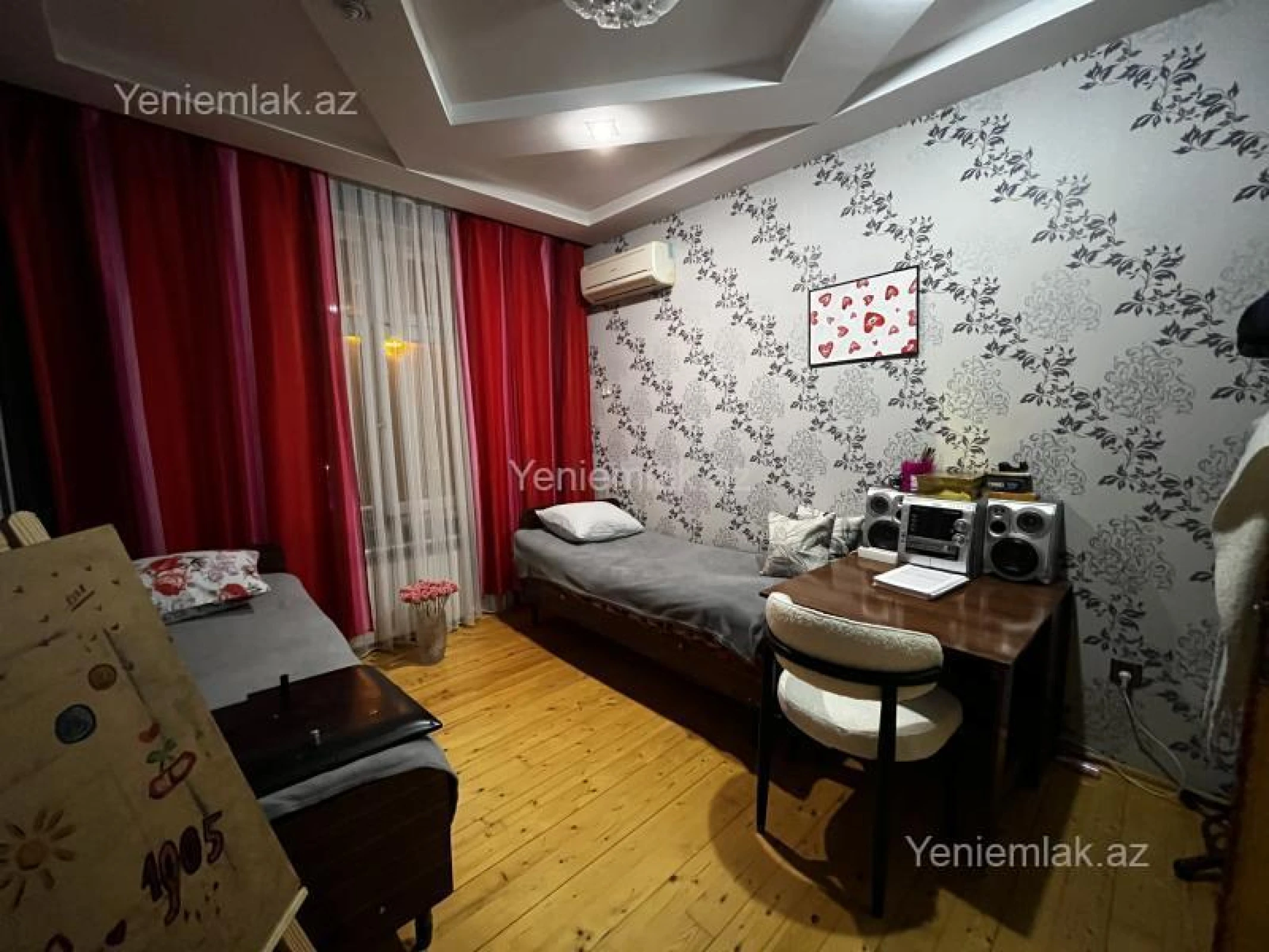 Satılır 2 otaqlı köhnə tikili 78 m²