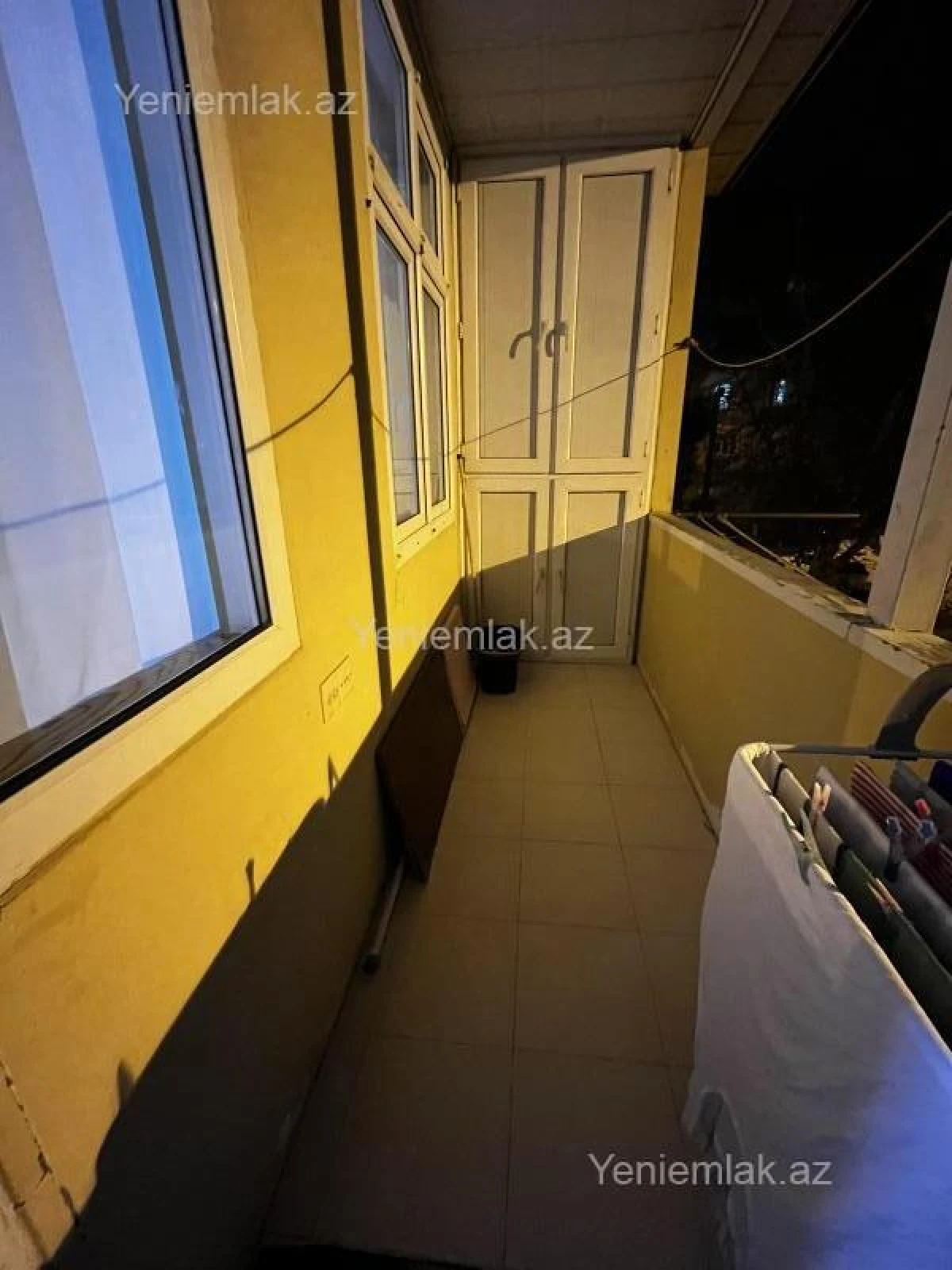 Satılır 2 otaqlı köhnə tikili 78 m²