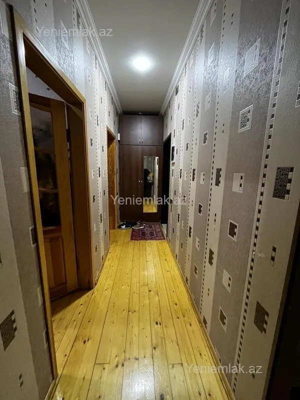 Satılır 2 otaqlı köhnə tikili 78 m²