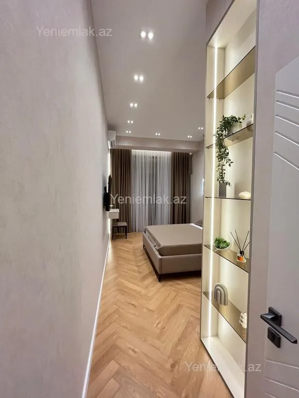 Satılır 2 otaqlı yeni tikili 57 m²