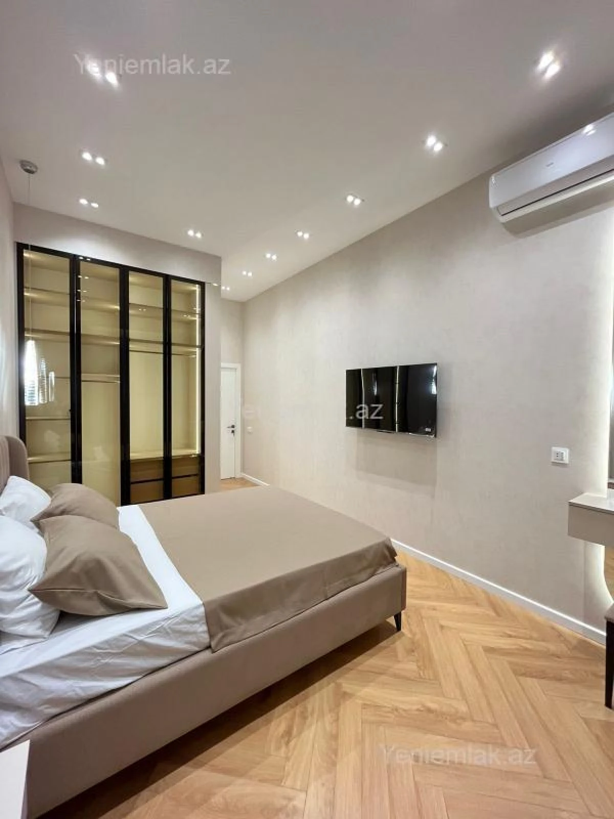 Satılır 2 otaqlı yeni tikili 57 m²