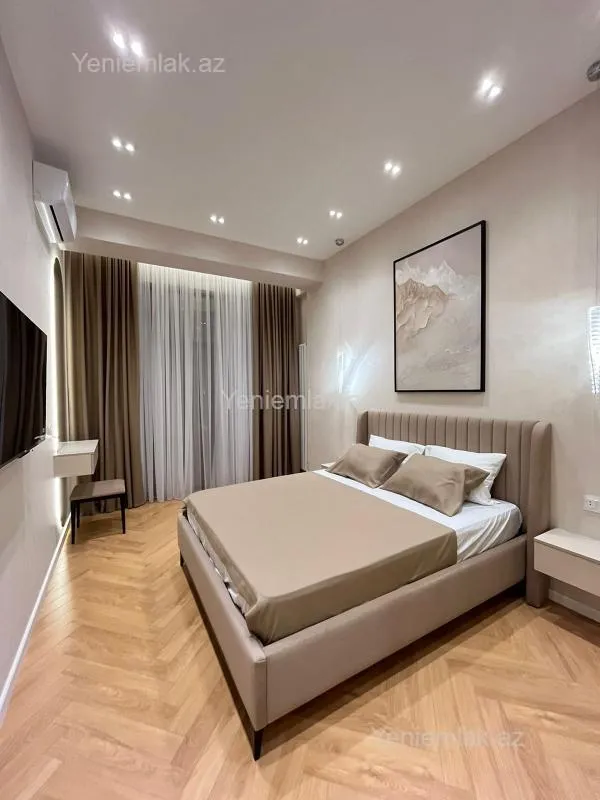 Satılır 2 otaqlı yeni tikili 57 m²