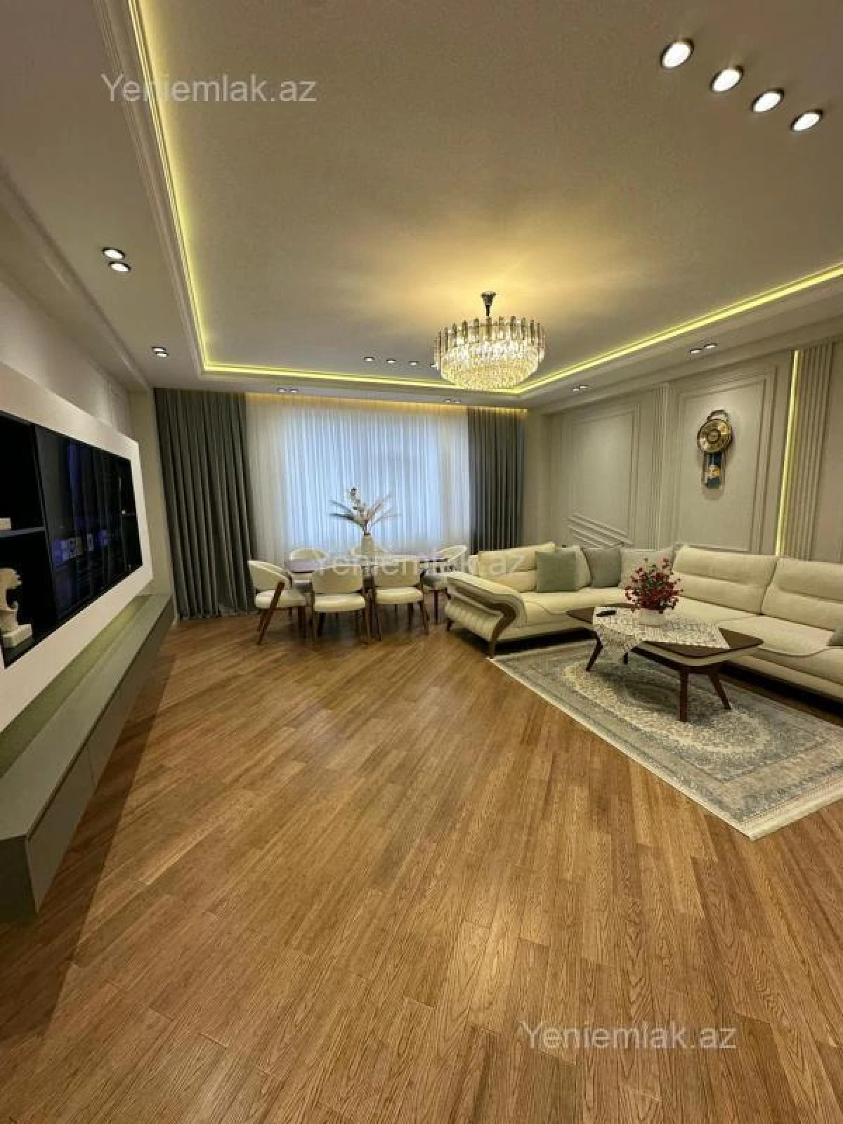 Satılır 3 otaqlı yeni tikili 132 m²