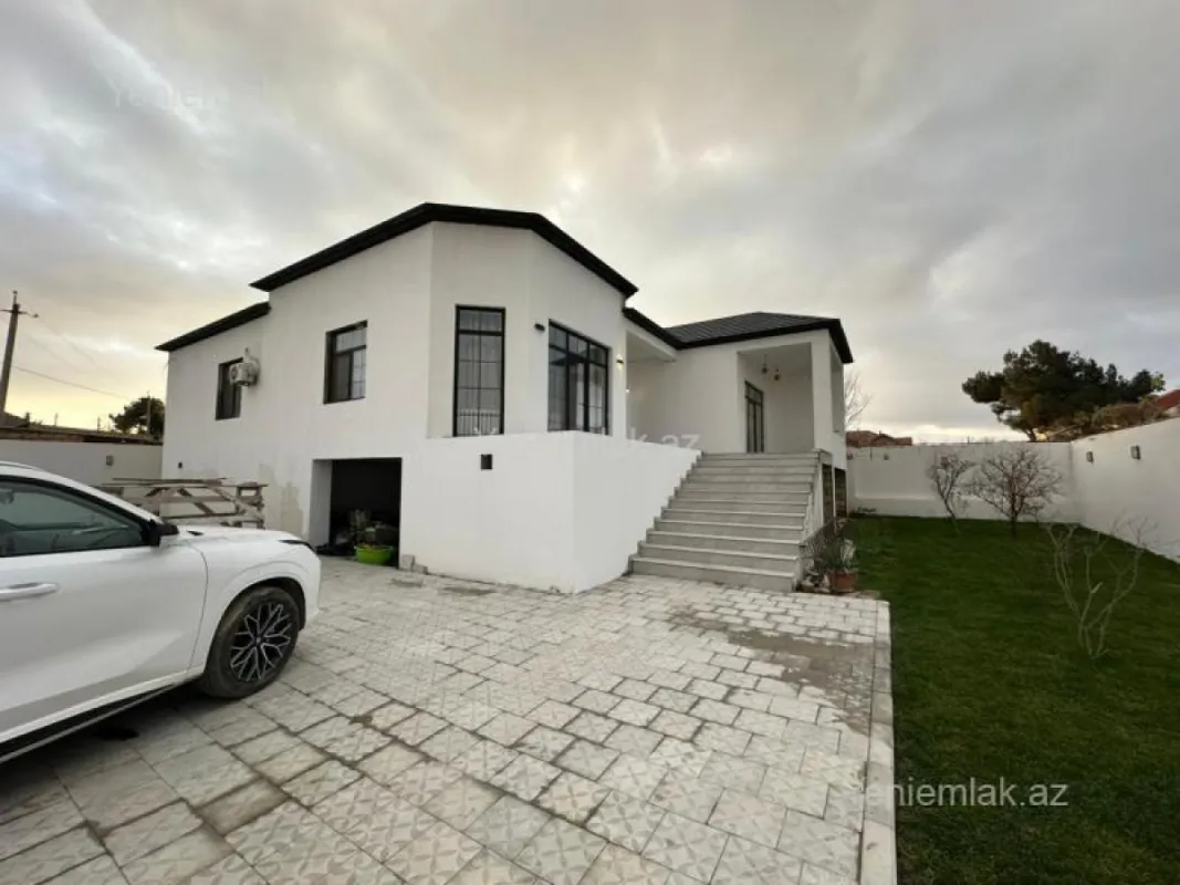 Satılır 4 otaqlı həyət evi 280 m²