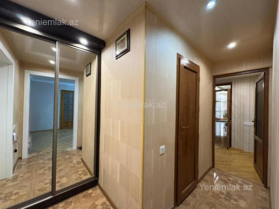 Satılır 3 otaqlı köhnə tikili 60 m²