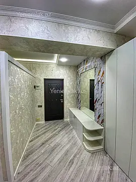 Satılır 3 otaqlı yeni tikili 82 m²