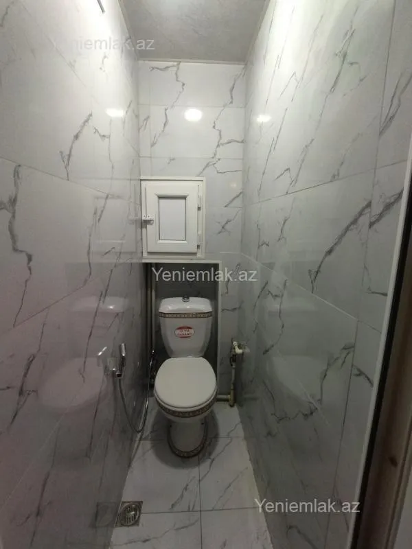 Satılır 2 otaqlı köhnə tikili 55 m²