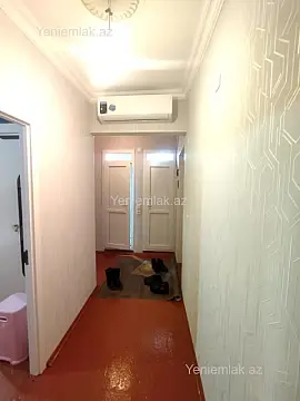 Satılır 2 otaqlı köhnə tikili 55 m²
