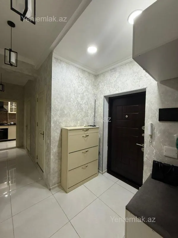 Satılır 3 otaqlı yeni tikili 85 m²