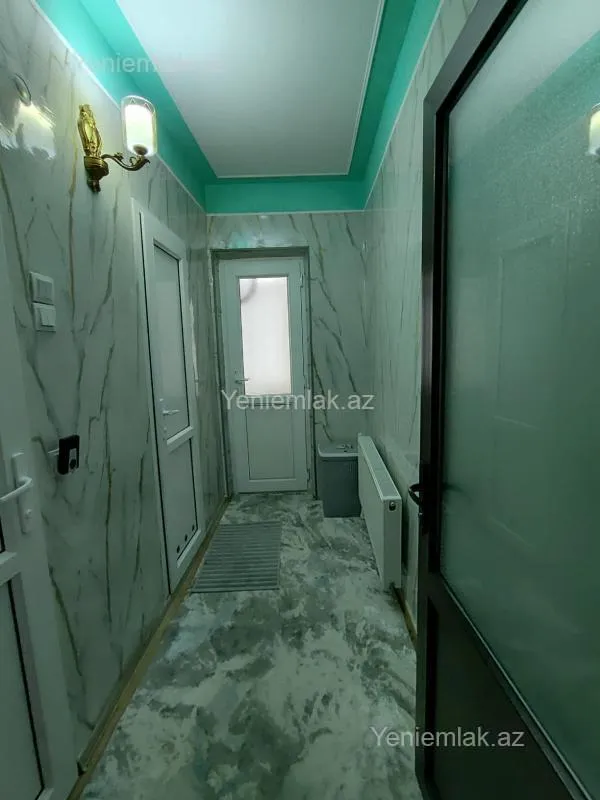 Satılır 4 otaqlı köhnə tikili 88 m²