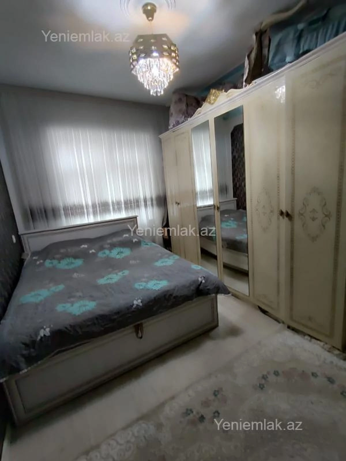 Satılır 4 otaqlı köhnə tikili 88 m²