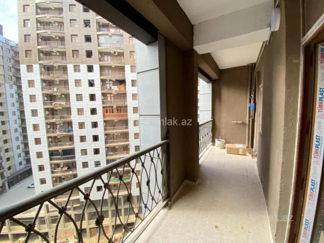 Satılır 2 otaqlı yeni tikili 84.5 m²