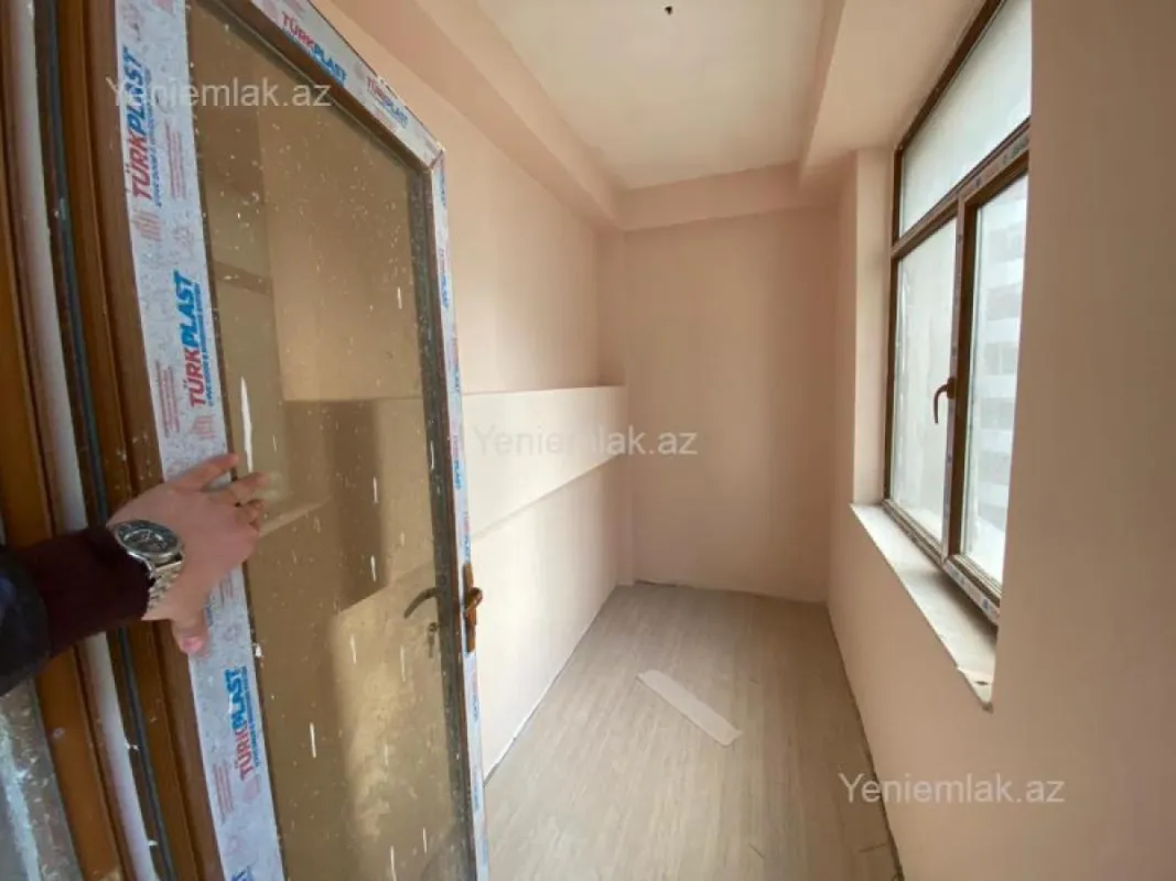 Satılır 2 otaqlı yeni tikili 84.5 m²
