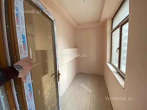 Satılır 2 otaqlı yeni tikili 84.5 m²