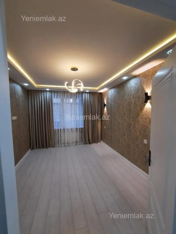 Satılır 2 otaqlı köhnə tikili 60 m²